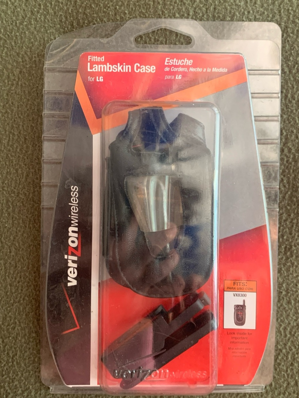 NIP Verizon wireless fitted lamb skin case for LG. Fits VX8300. Black.